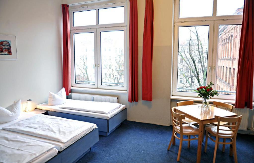 Hotel Transit Loft Berlín Habitación foto